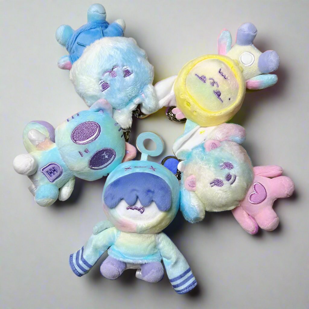 [TXT] PPULBATU Tie-dye Character Plush Keyring (Fan-made) - TXT Universe